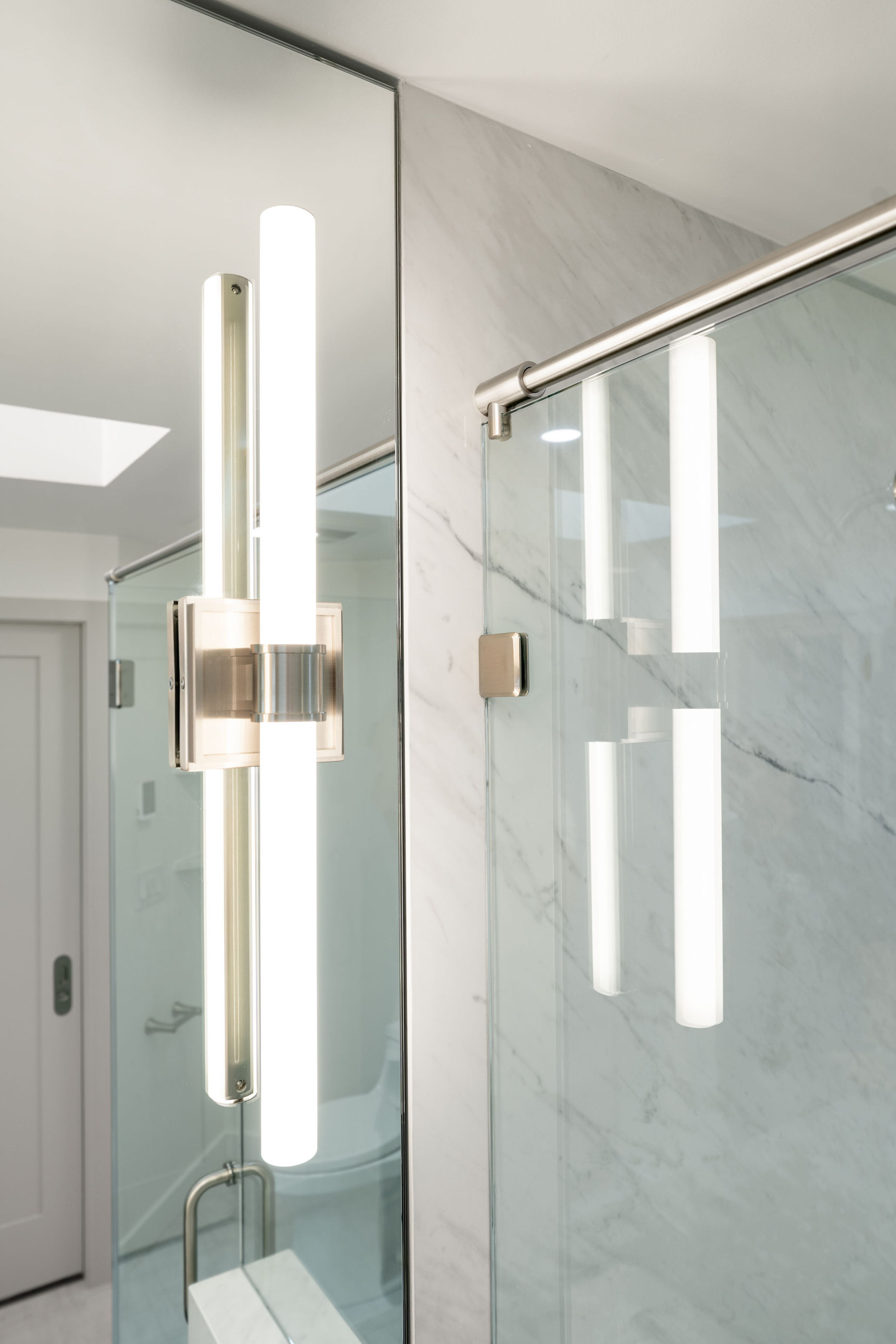 Complete Bath Systems & Finishes in Woodway After