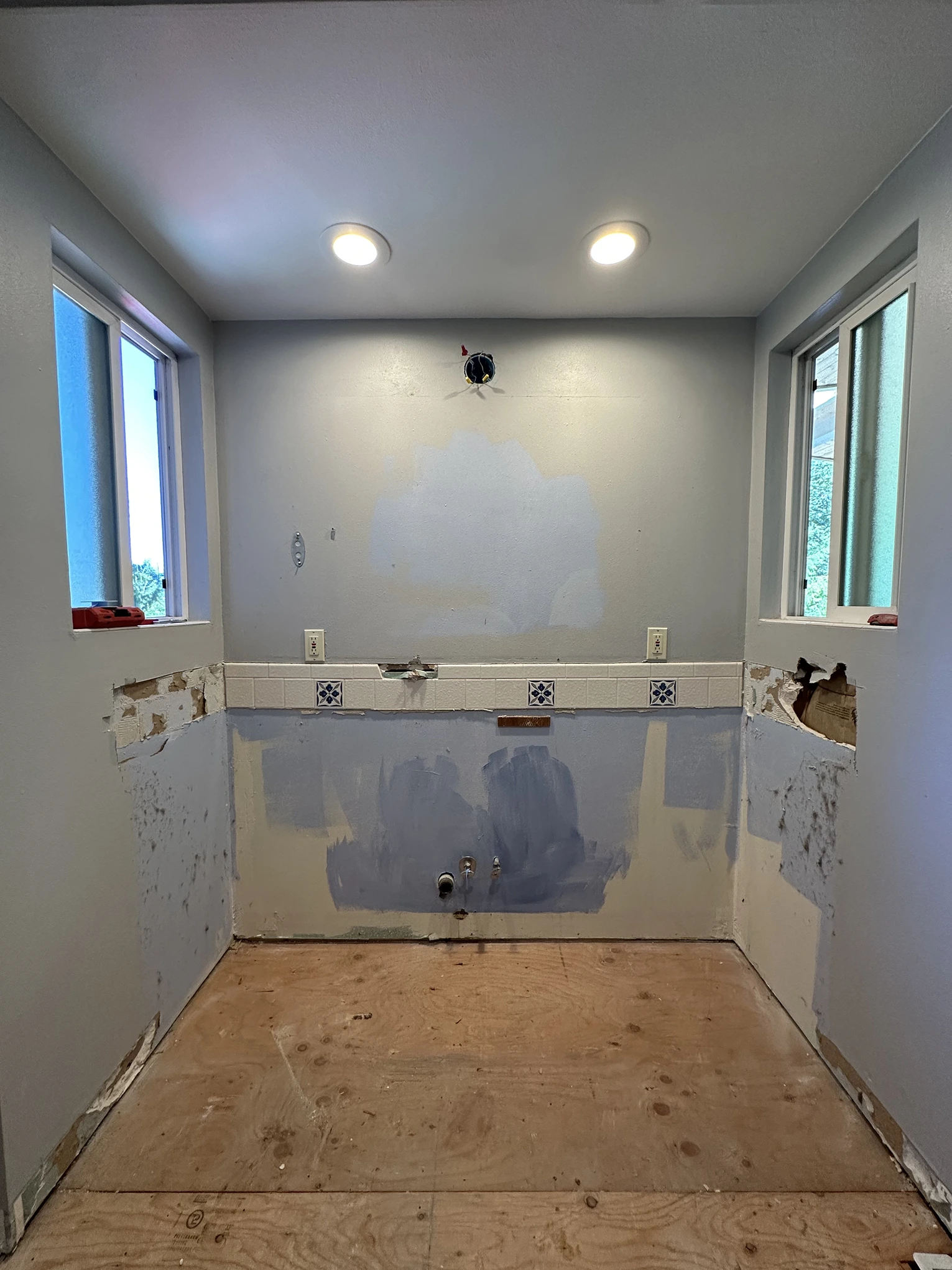 Master Bath Expansion and Hall Bath Update in Edmonds - Before image