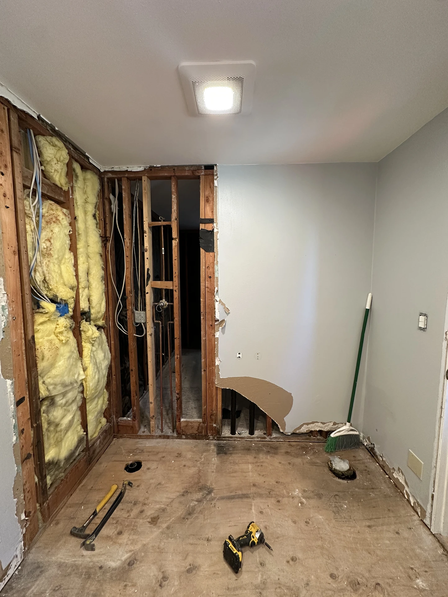 Master Bath Expansion and Hall Bath Update in Edmonds - Before image
