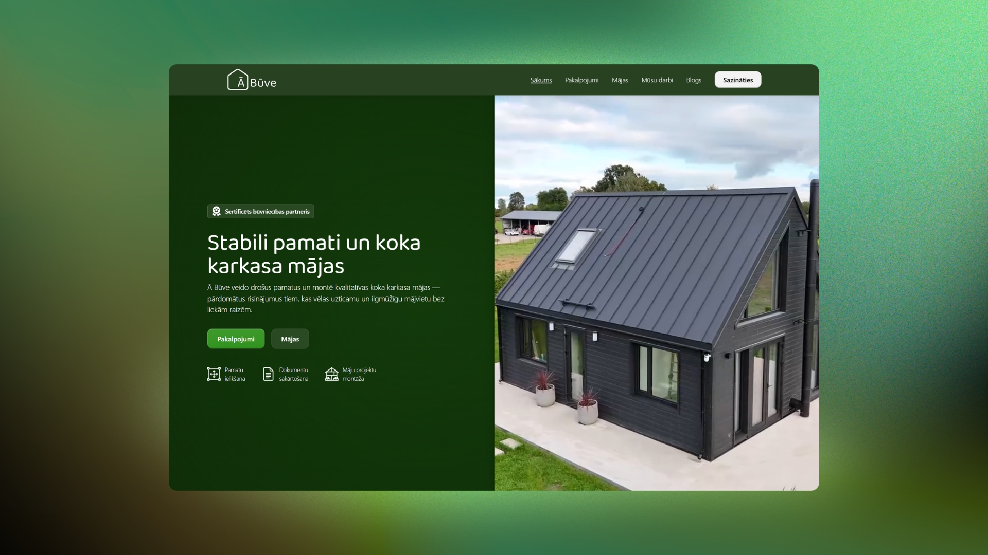 Ā Būves mājaslapas sākumlapas dizaina makets koka karkasa māju būvniecībai