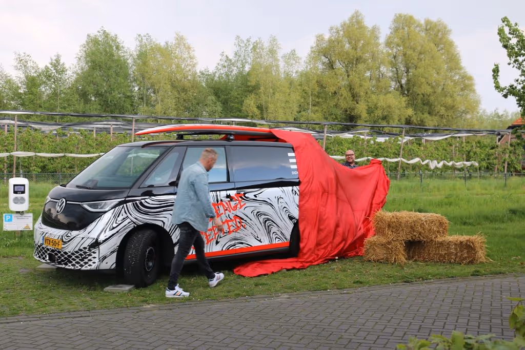 Signploeg carwrap