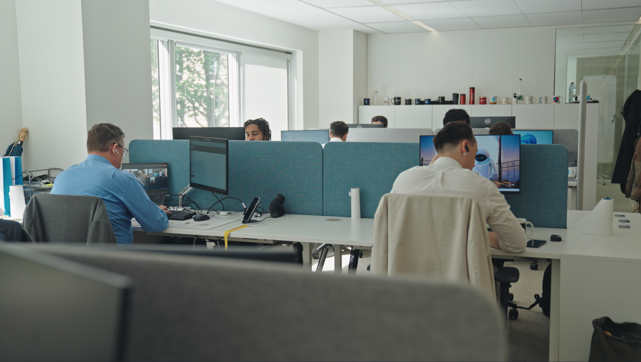 Intérieux de nos locaux parisien avec nos collaborateurs