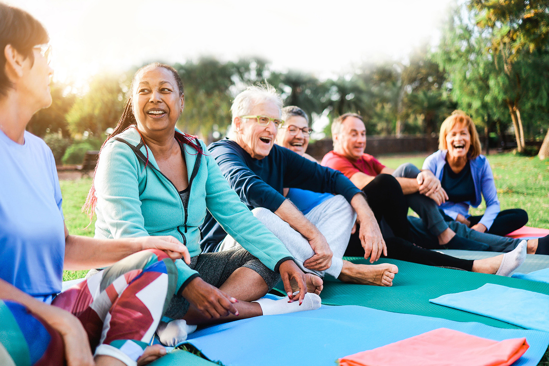 Advantages of Choosing a Life Plan Community Versus Staying at Home