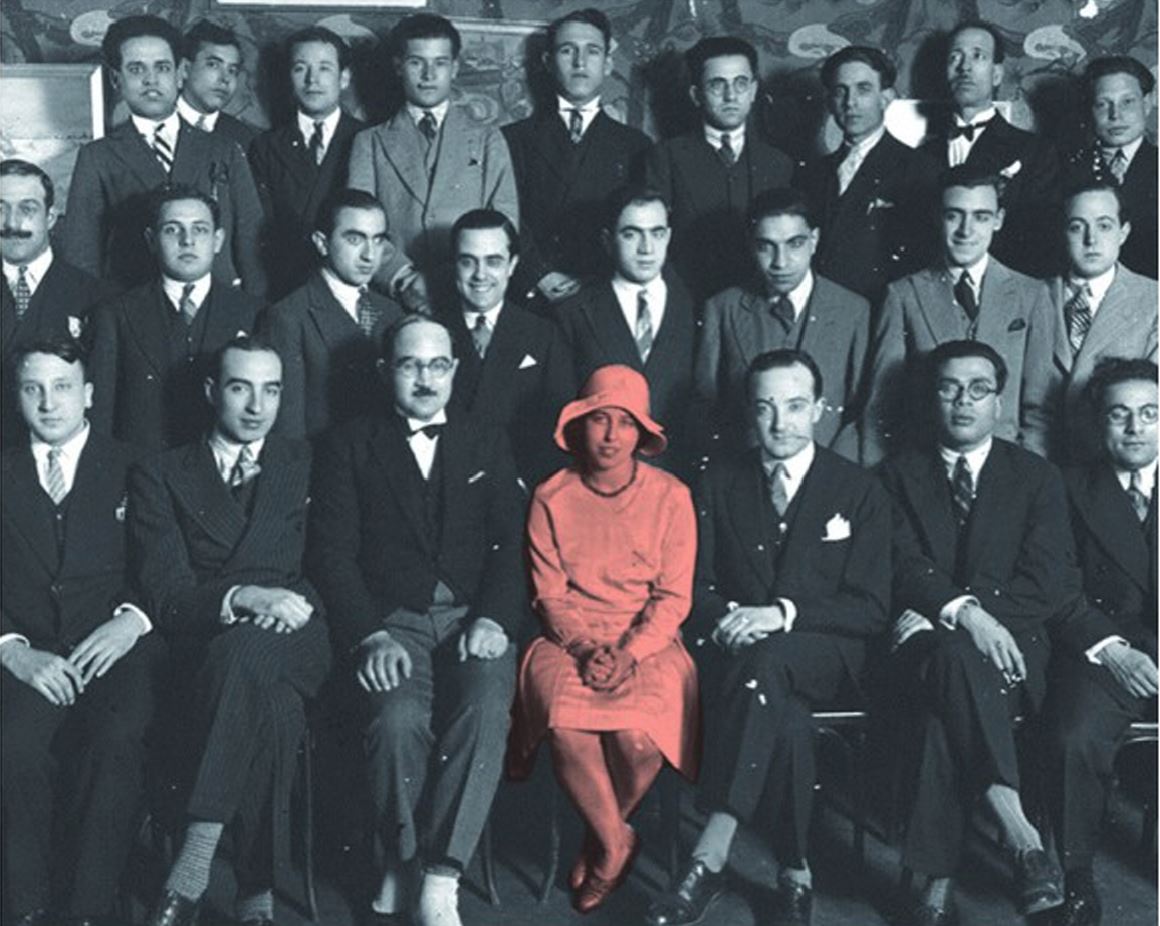 Tawhida Ben Cheikh in a group portrait of medical graduates