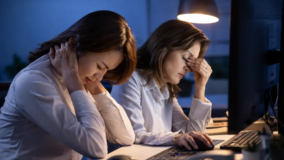 Tech Start-Ups Drive Return of 70-Hour Working Week Culture