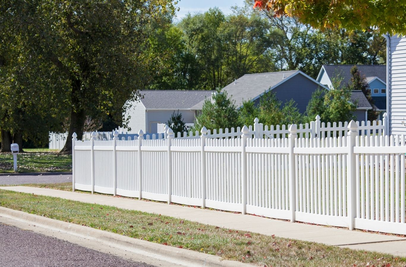 Fence Company of Columbus installer completing vinyl fence installation in Worthington, OH with precise alignment and secure panels. Vinyl Fence Installation Near Me.