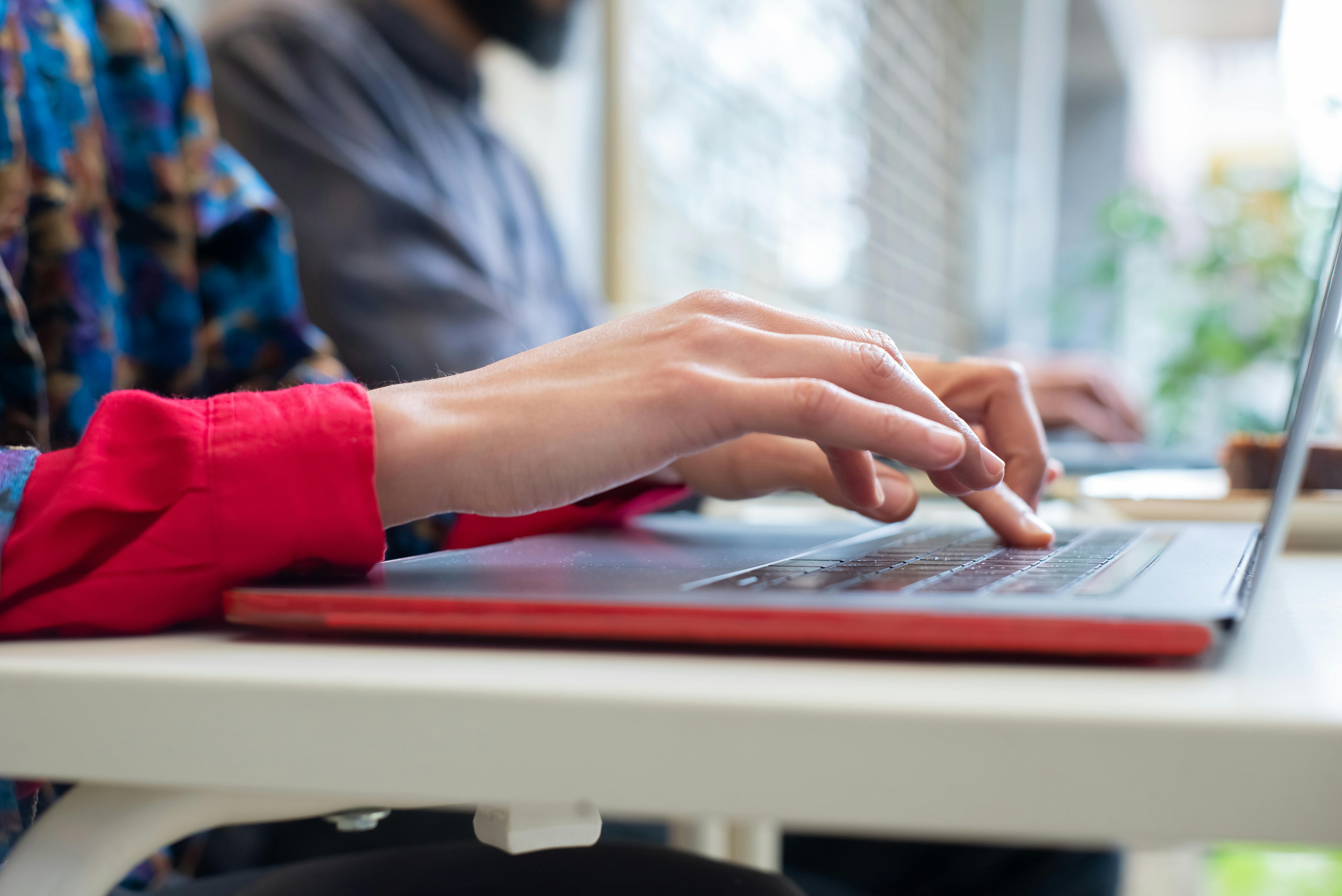 Email etiquette best practices for professional business communication