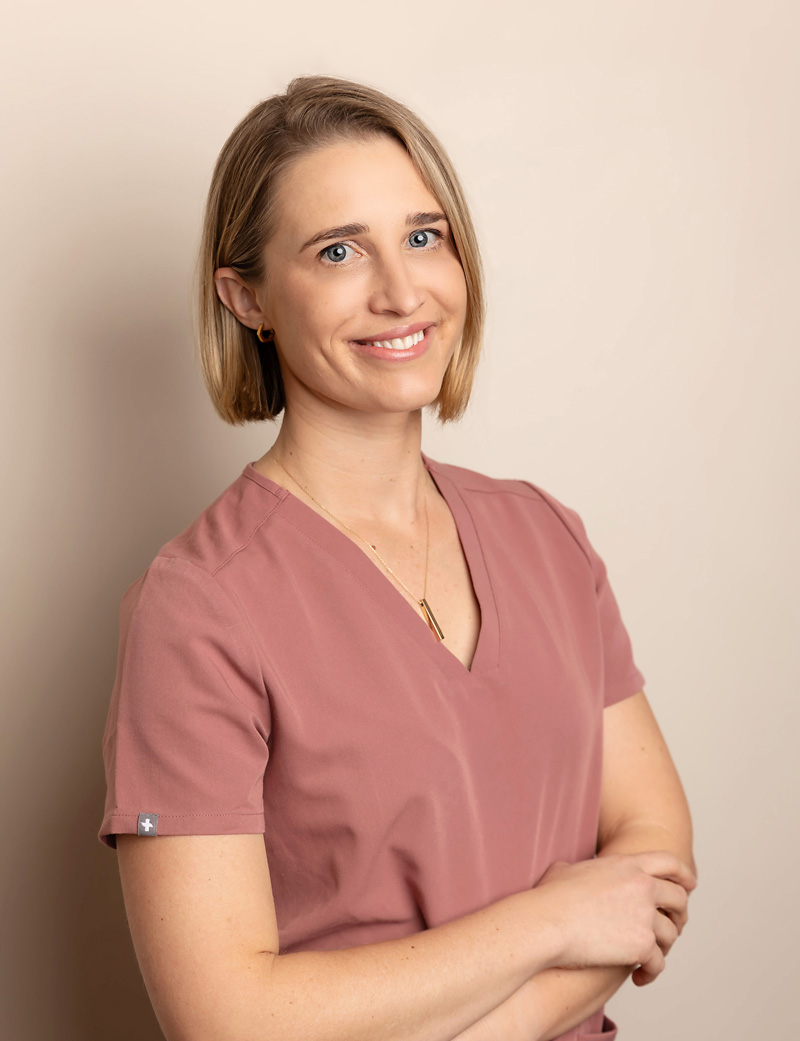 Dr Stacey Davie