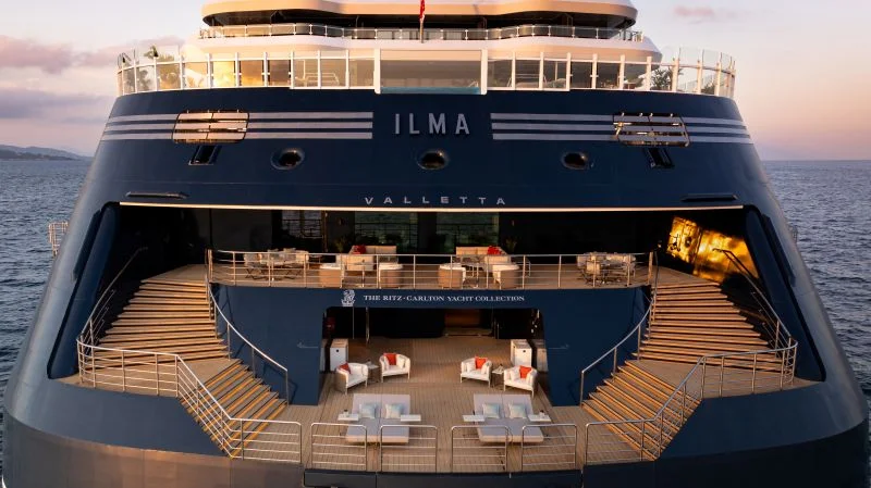 ritz-carltons-luxury-superyacht-cruise