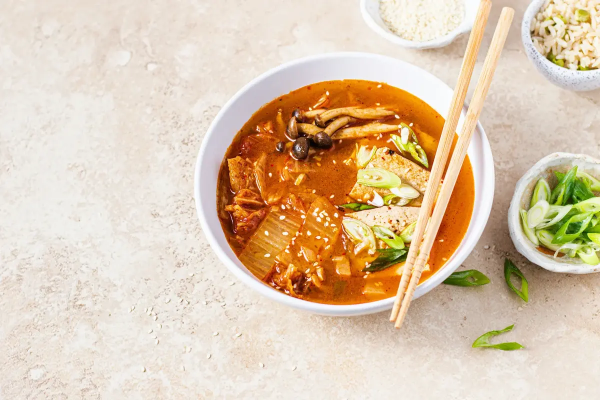 Un bol de soupe réchauffante