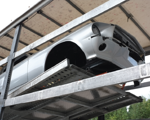 Mustang Eleanor almost ready on a trailer