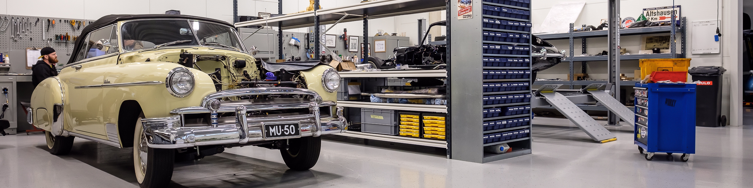 A vintage Chevrolet Styleline in Benefit Autoklassika for repairs
