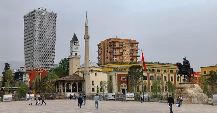 Albania europaea - il fratello (quasi) dimenticato