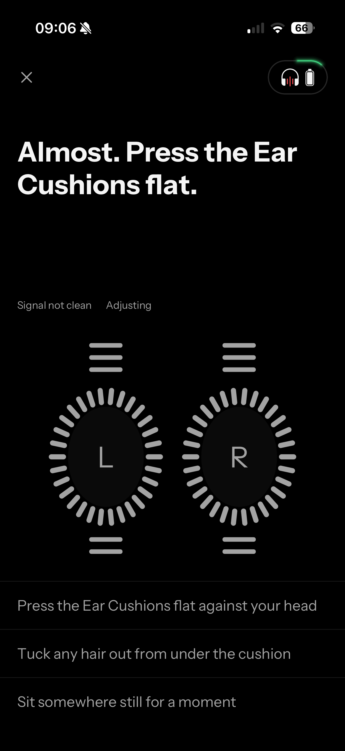 Neurable One app fit check showing signal quality for each ear cushion