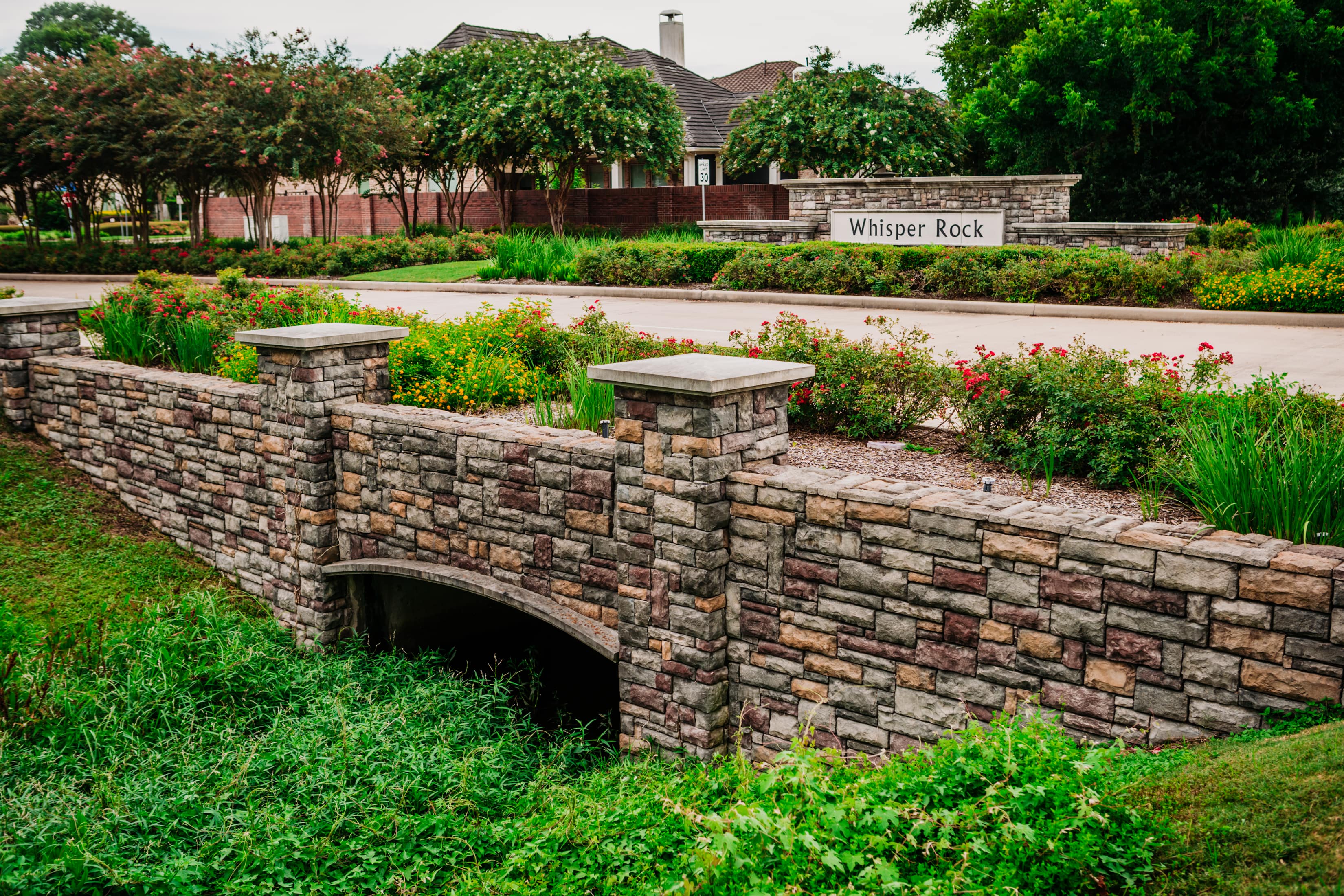 Bridge Wall Cladding using Stone Veneer