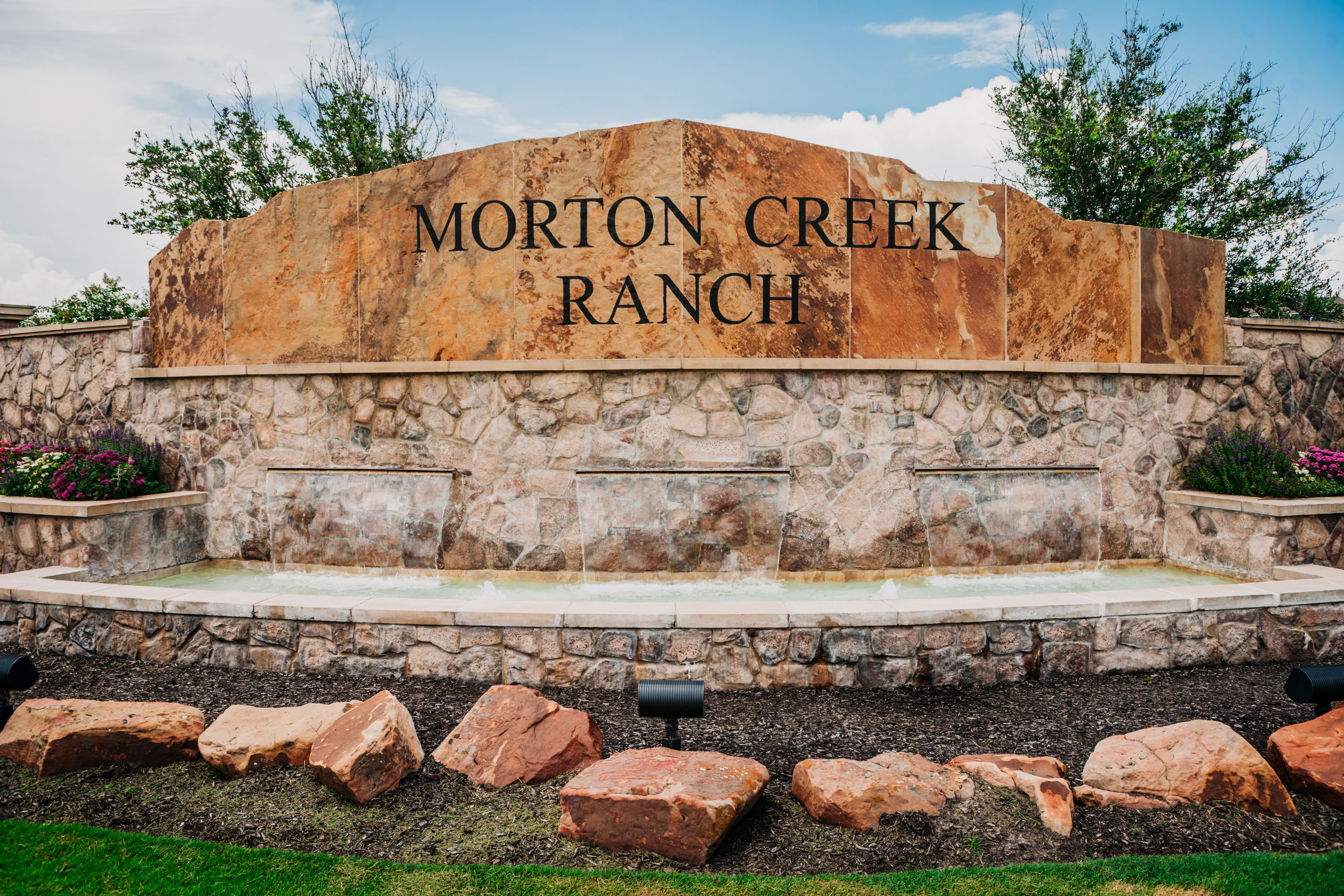 Community Monument with Elegant Water Feature