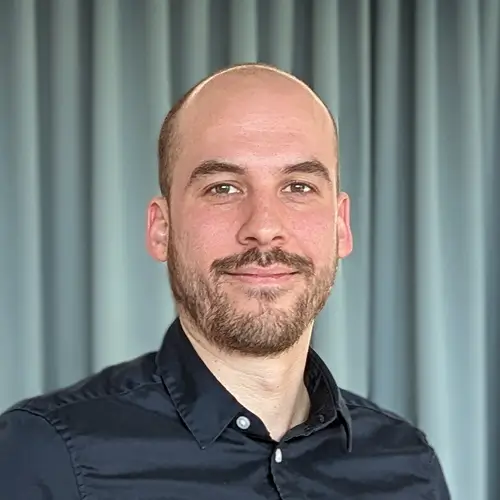 Dr. Thomas Gfrörer