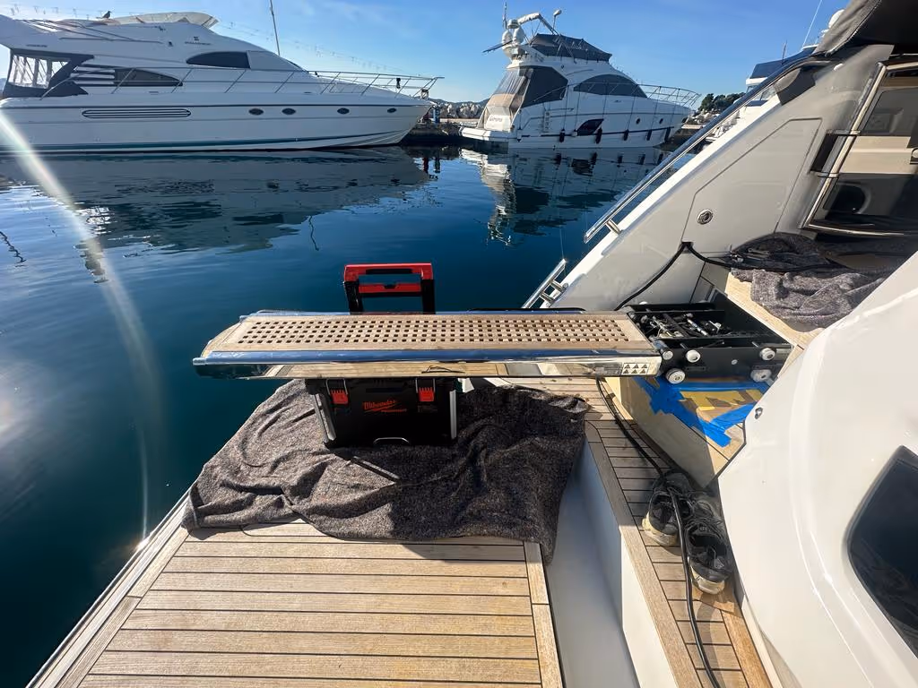 The Ultimate Guide to Passerelles (Gangways): Choosing the Right Fit for Your Yacht