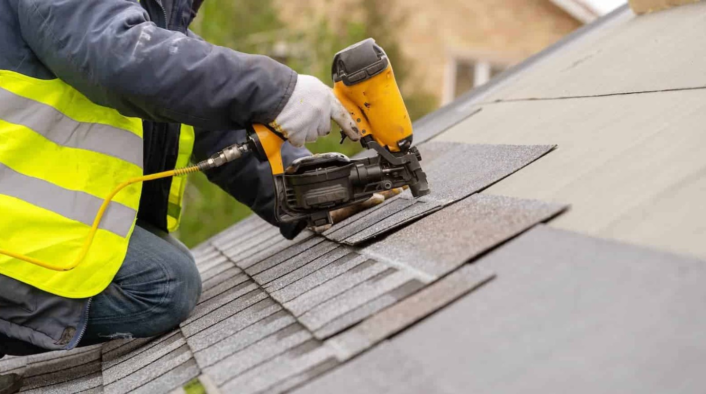 effective roof leak fix solutions in Daleville, AL