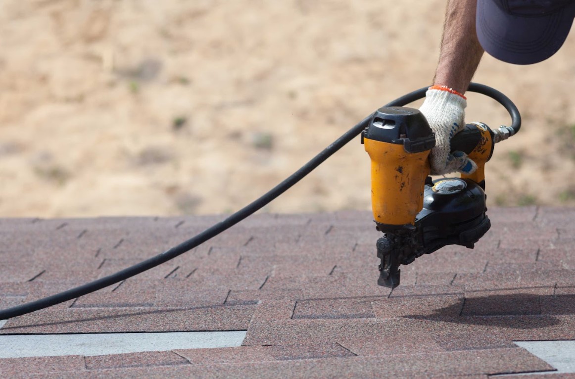 roof repair services in Level Plains, AL