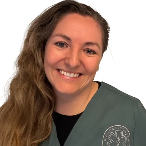 Dronninglund Dyreklinik. Mia. Dyrlæge