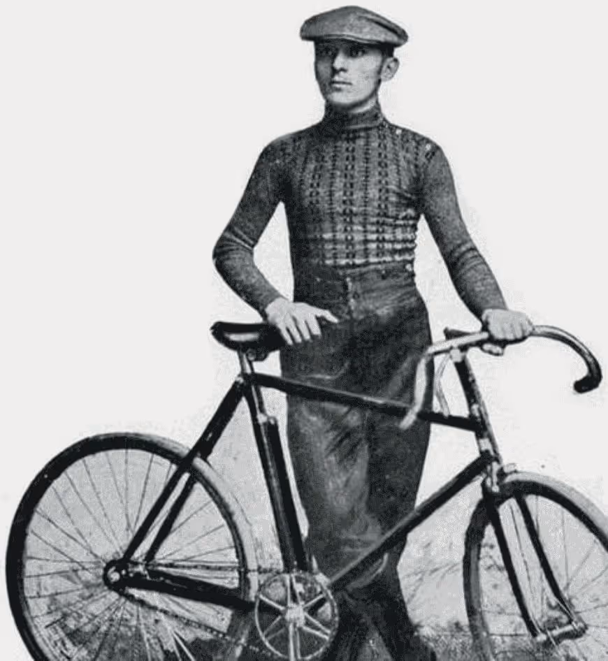 Whistle Bikes heritage road bike inspired by early innovator Eberardo Pavesi’s precision design and performance.
