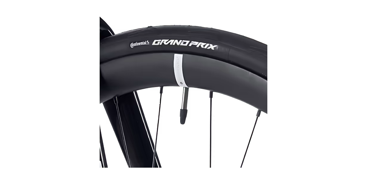 Whistle Bikes road bike Continental Grand Prix 5000 700x28 high-performance tire with aerodynamic innovation and precision design