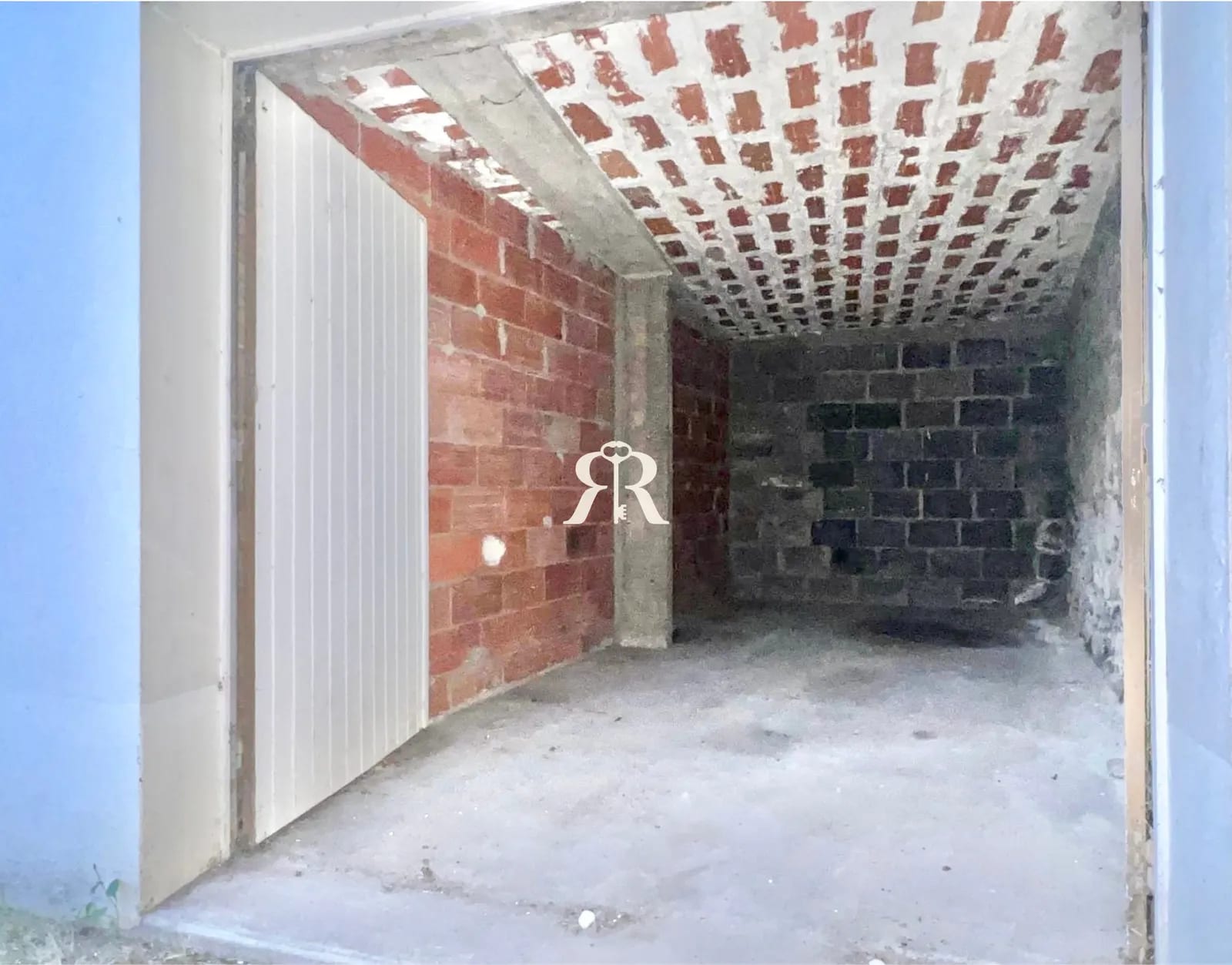 Garage à Clermont ferrand - Ref T2025-85