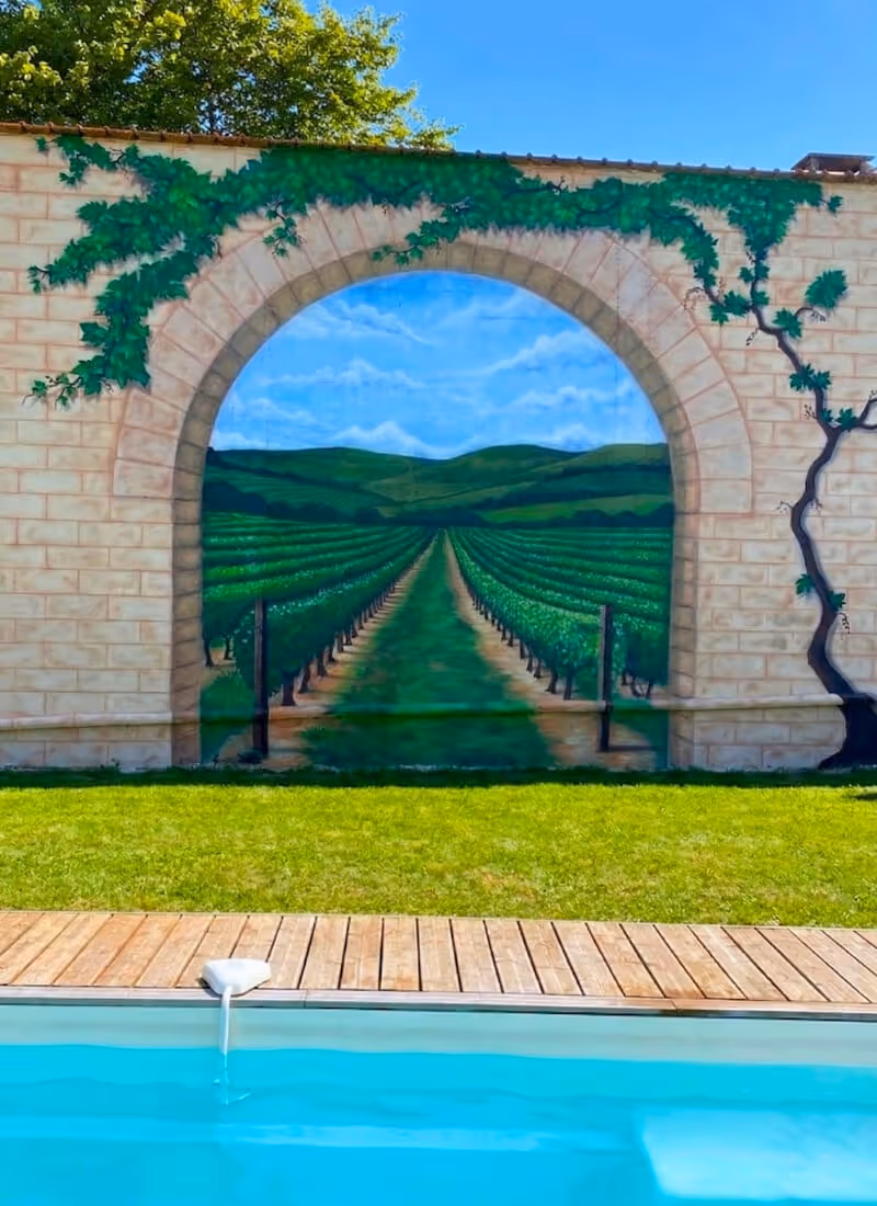 Fresque murale trompe l'oeil chemin dans les vignes, nature, par artiste professionnel