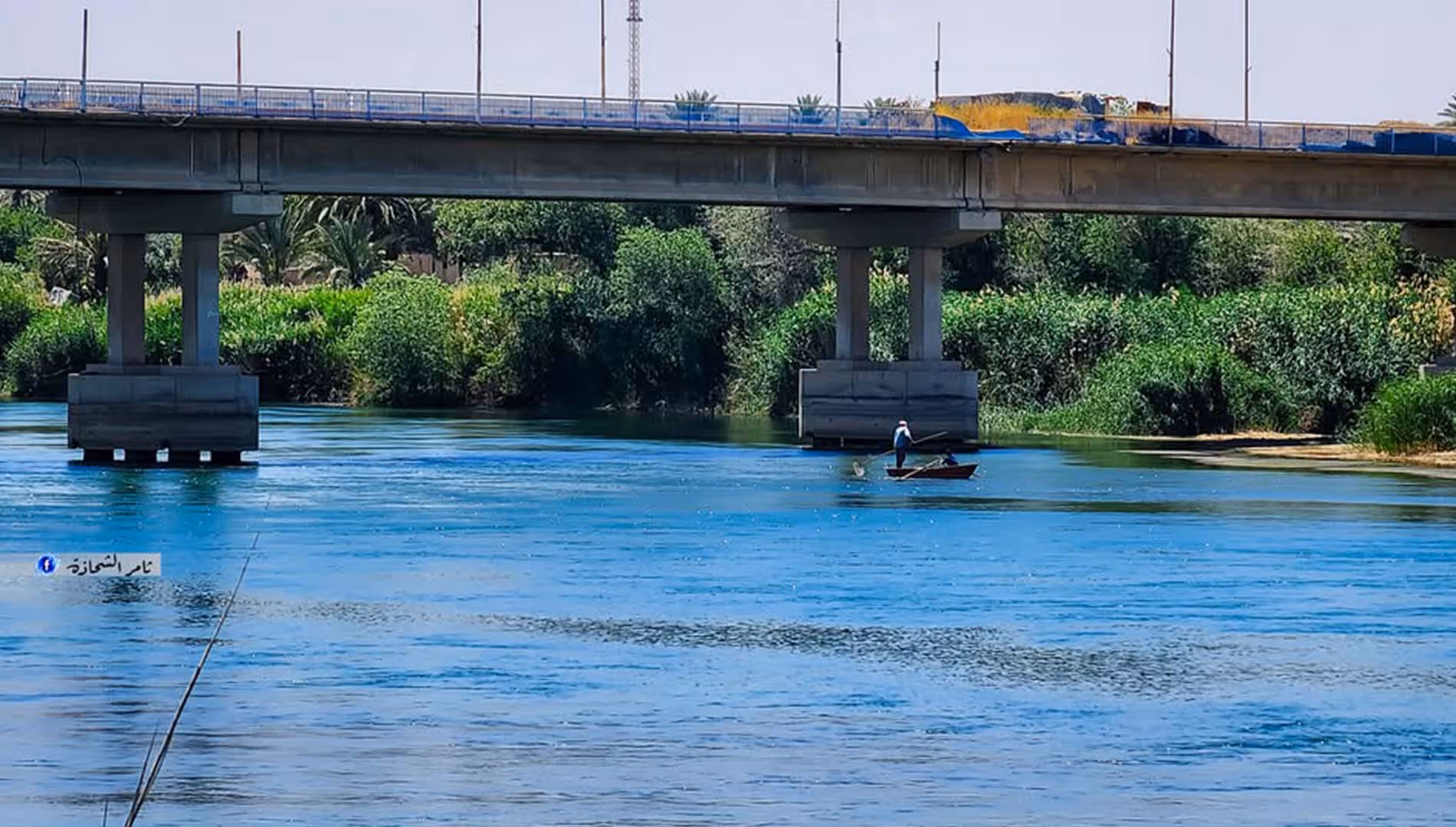 Al-Bukamal Border Bridge