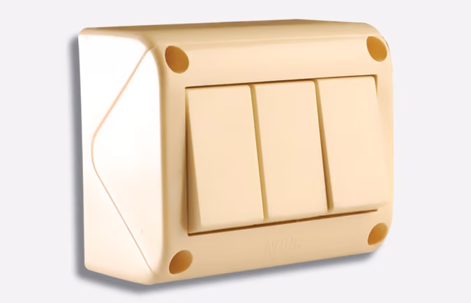 Nour 40/3 wall mounting plate 3 module by Nour Electrical Industries