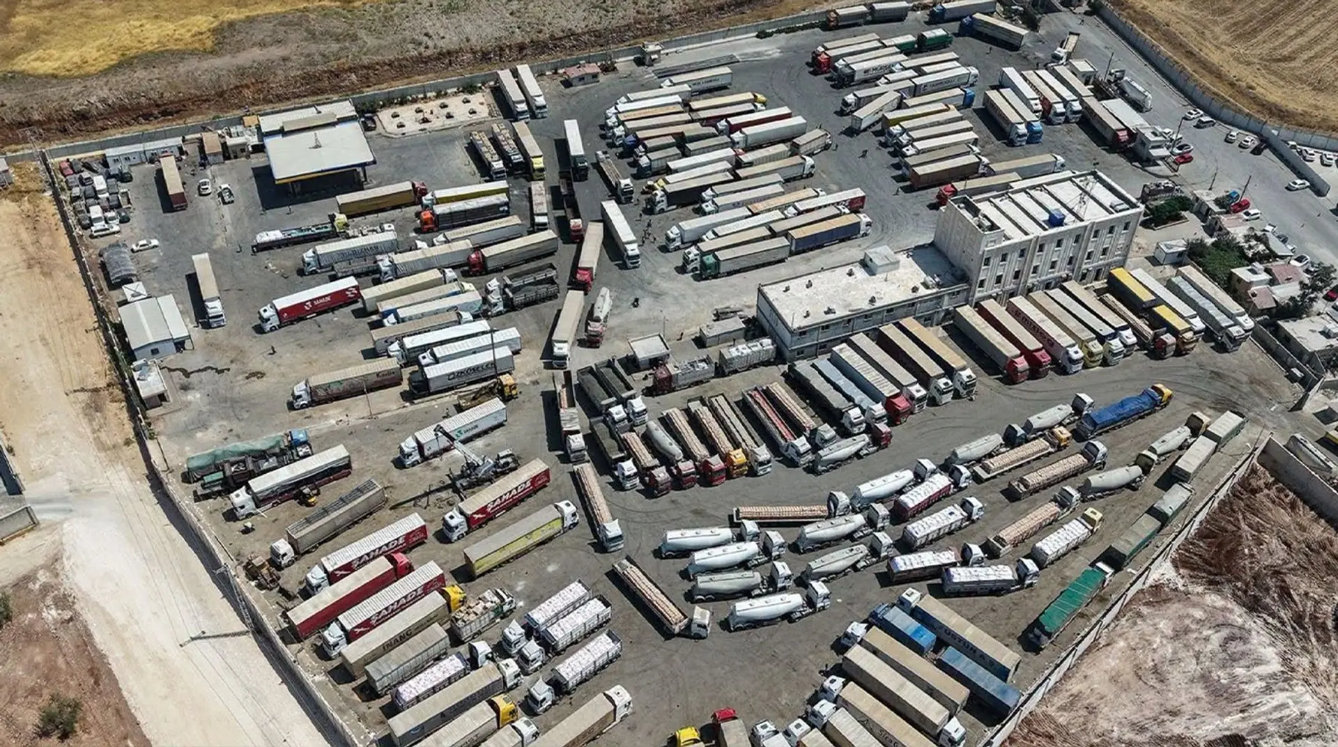 Syria as a Transit Corridor: Turkish-Syrian Trade Reaches 3.75 Billion Dollars