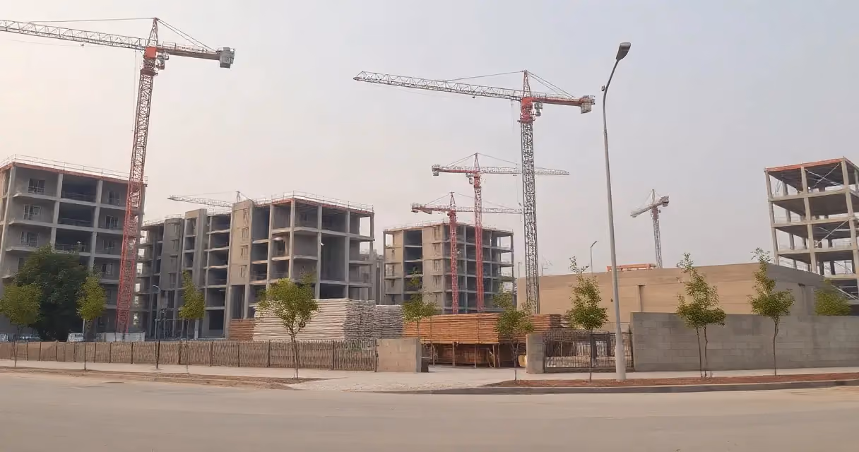 Investment Opportunity for Summer and Winter Units with Mall in Latakia