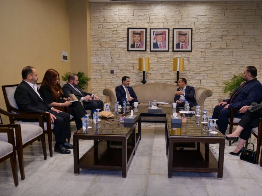Syria Weighs Creating a National Banking Association