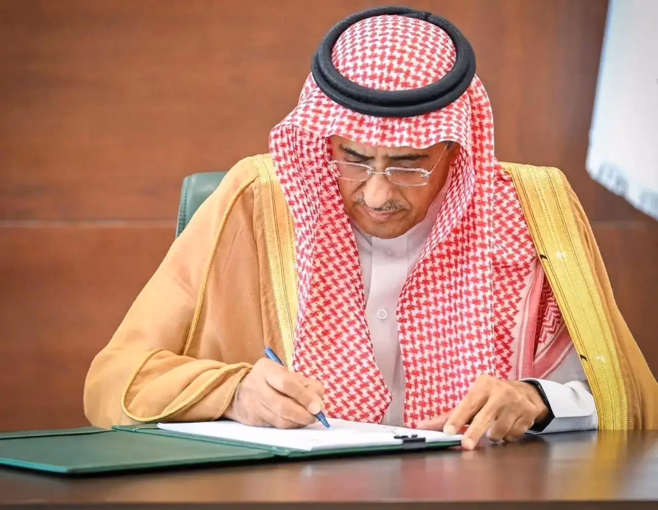 مجمع أم البشائر في سراقب