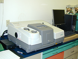 A Fourier transform infrared spectrometer used to identify compounds by infrared absorption.