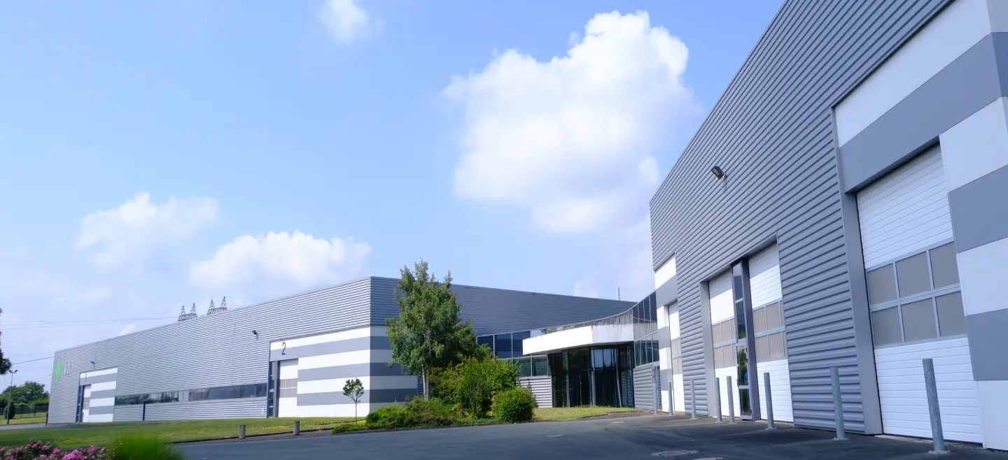 Bâtiment industriel de CEB (Centre Européen de Biotechnologie) situé à Angers