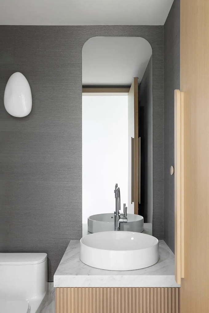 Twin Creek bathroom vanity