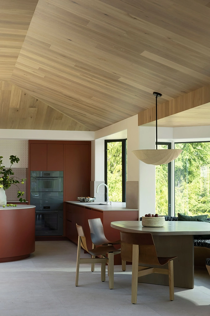 Deep Cove kitchen breakfast nook