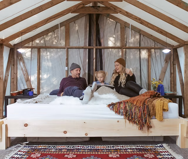 Glamping at Four Corners Algonquin