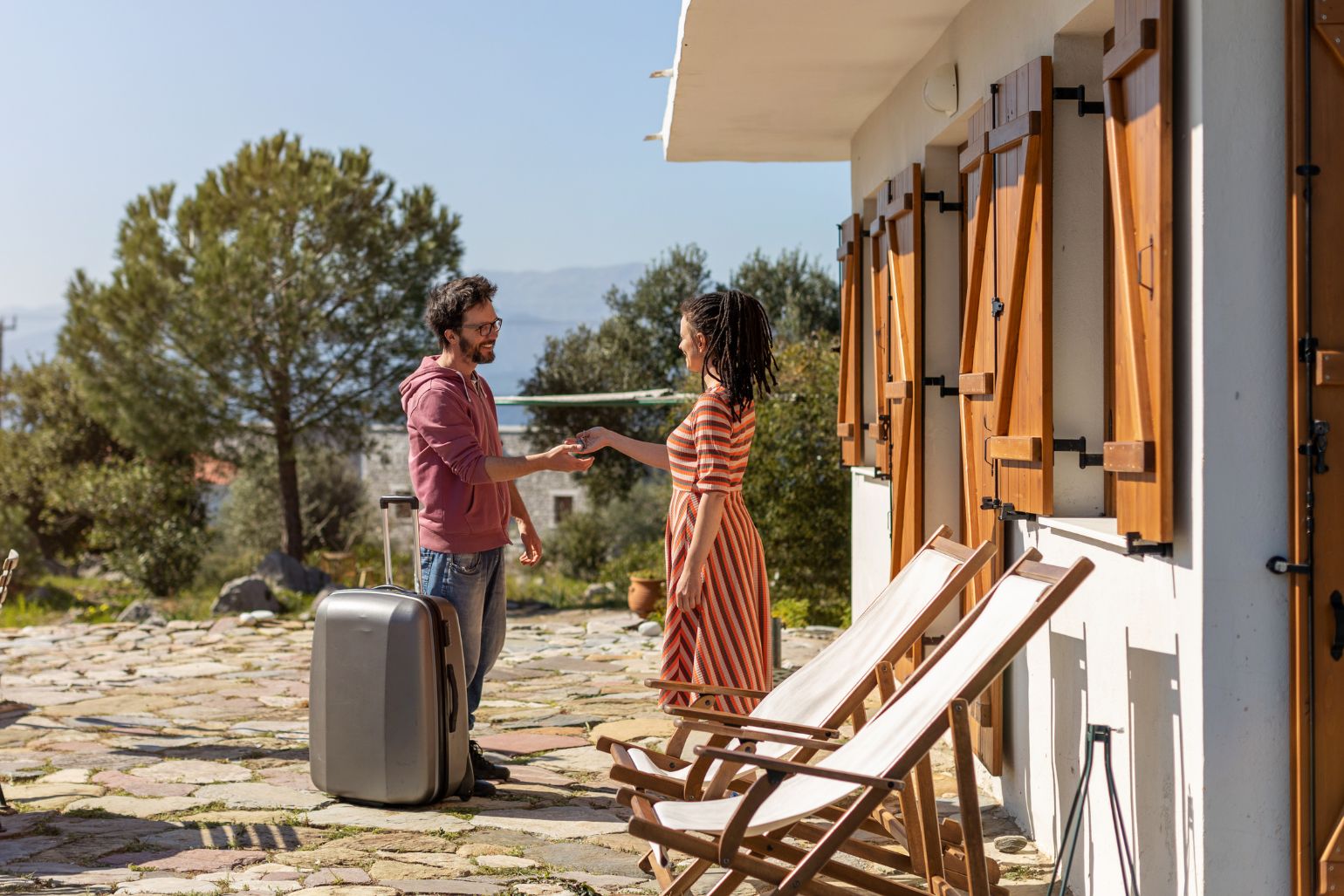 vacation rental owner and guest