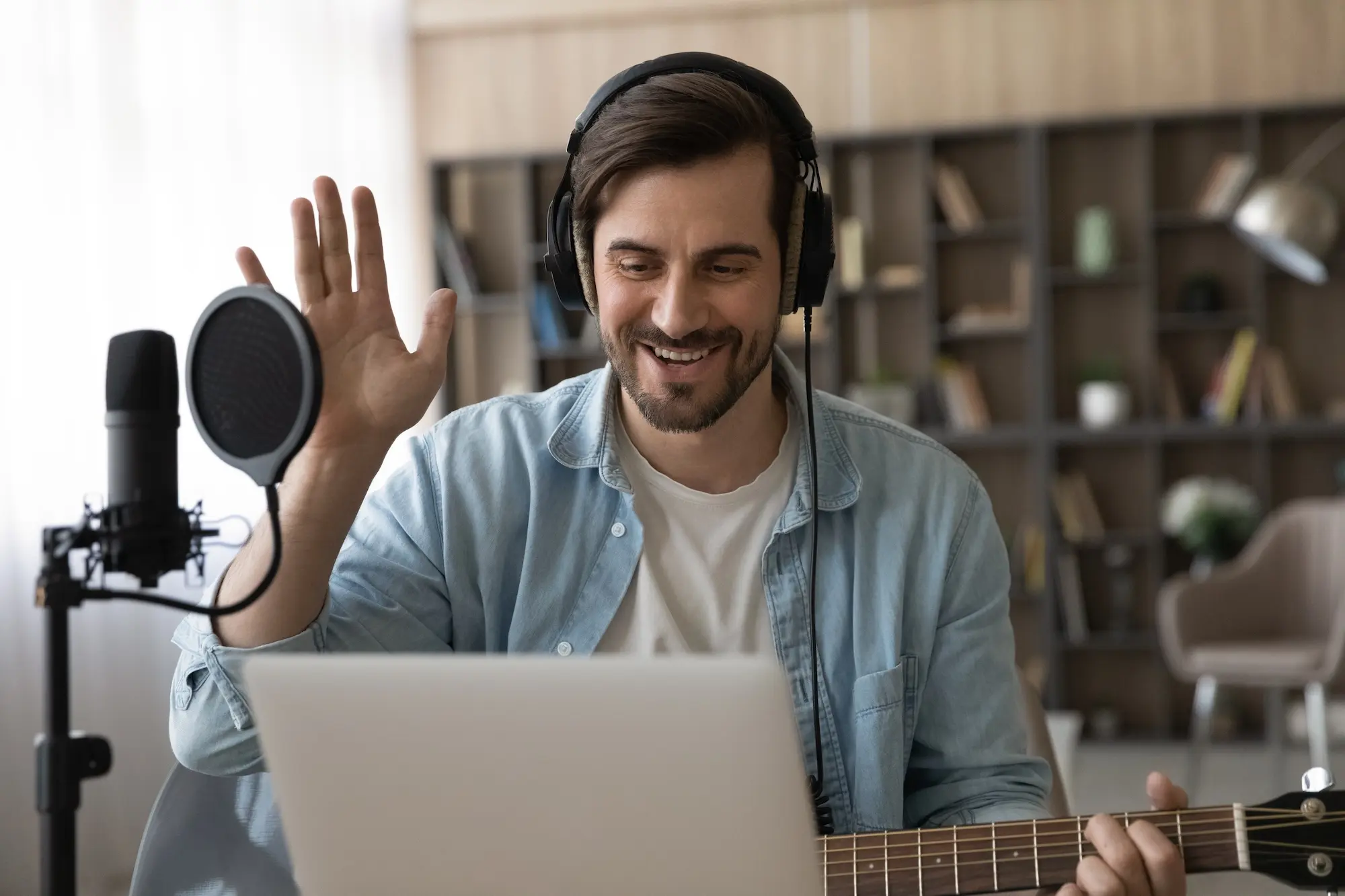 Use Authentic Audio to educate via video and audio in real-time