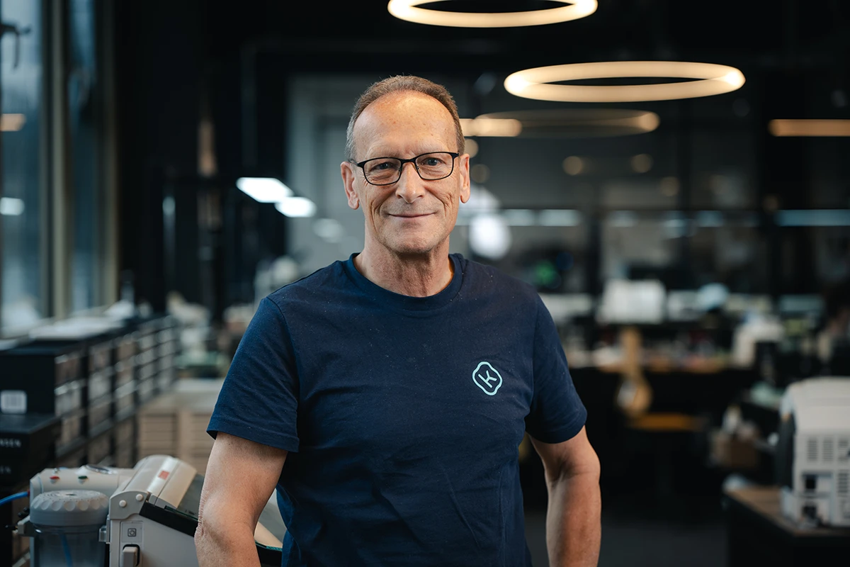 Portrait des Mitarbeitenden