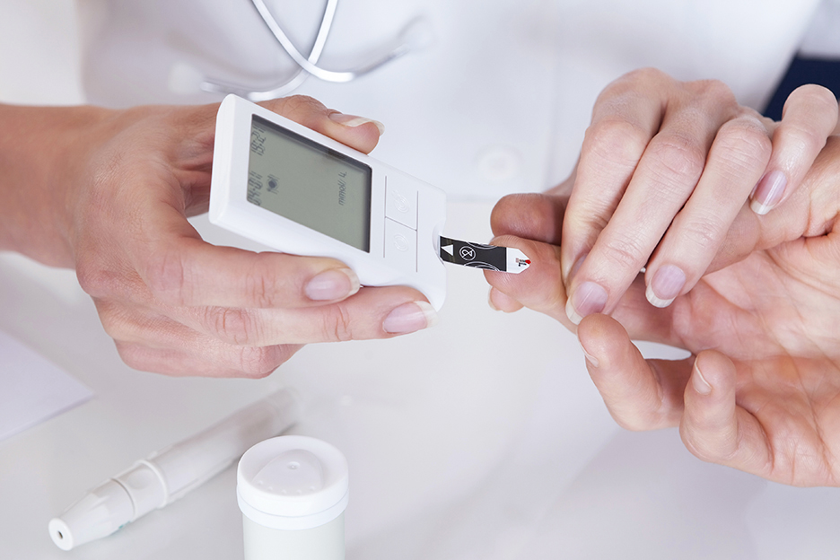How can I monitor and control blood glucose levels daily?