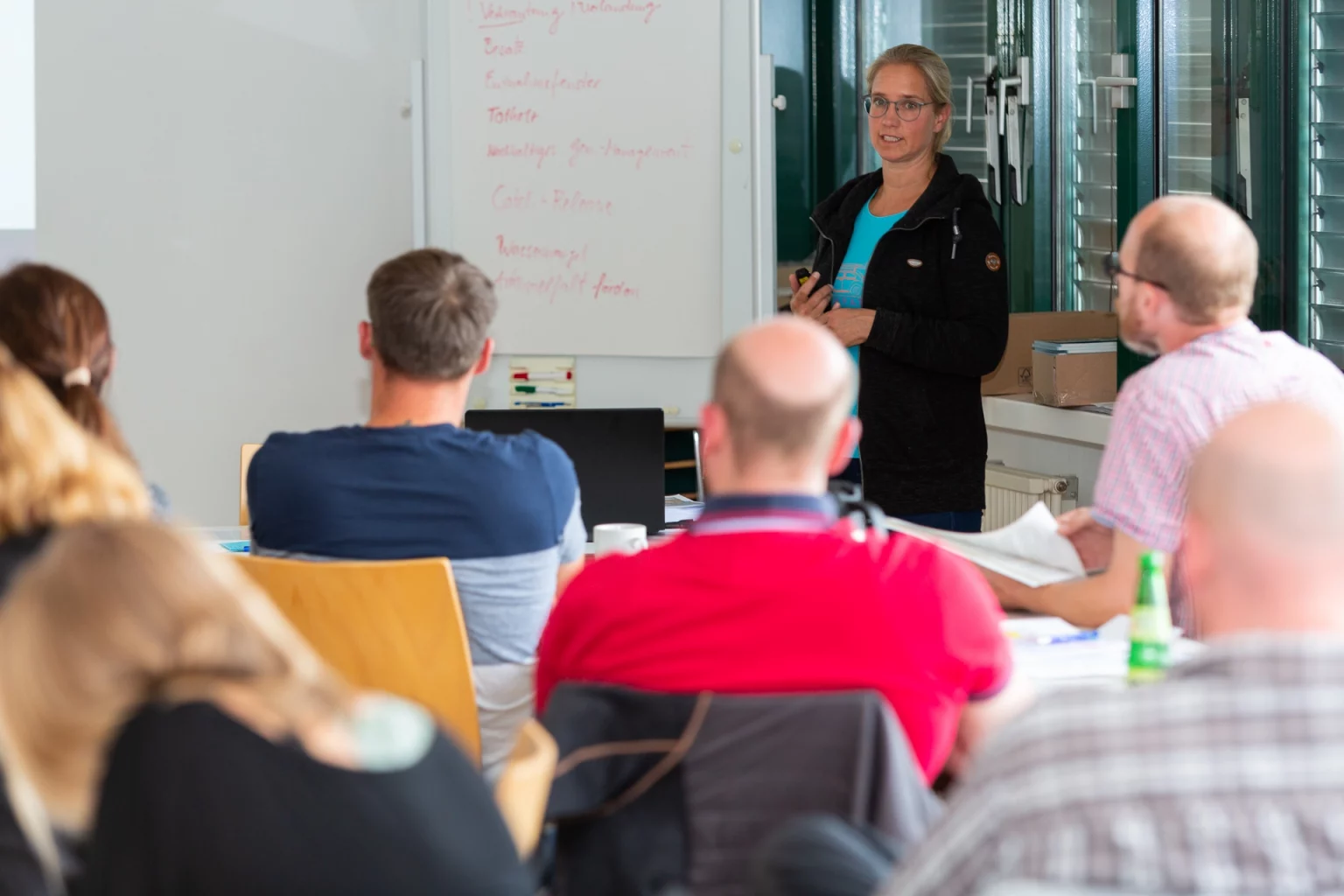 Detailierte Bildbeschreibung inkl. SEO-Schlagwörter