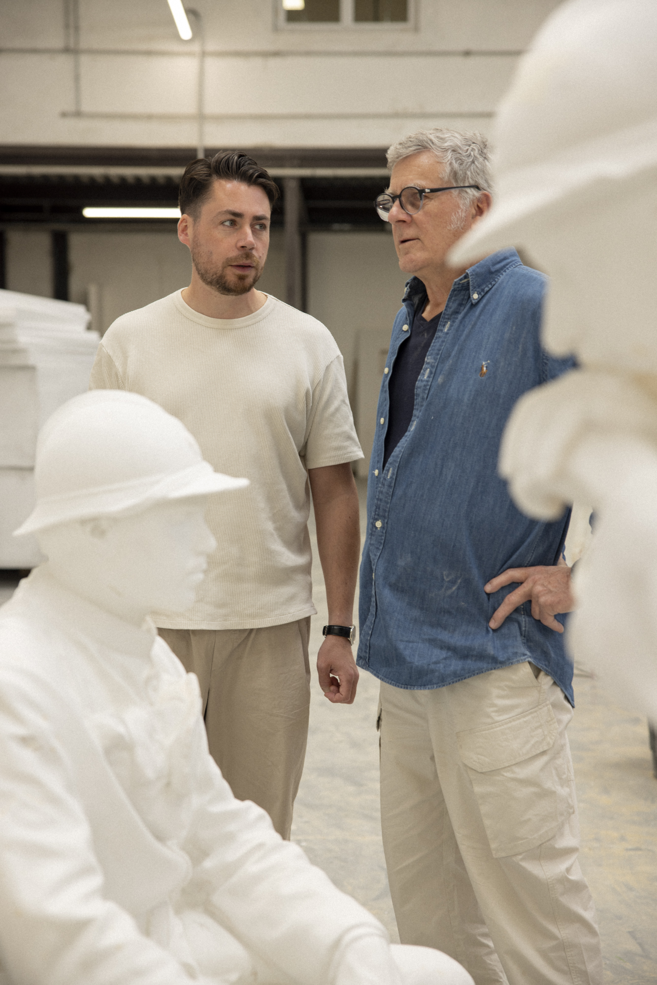 The founders of Ferdie and Saint Chaffray. A brand of sculptural objects for the table and arts de la table and a studio of design, creation of decor and interior design.