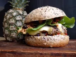 Burger Lapraille - Juillet et août 2016