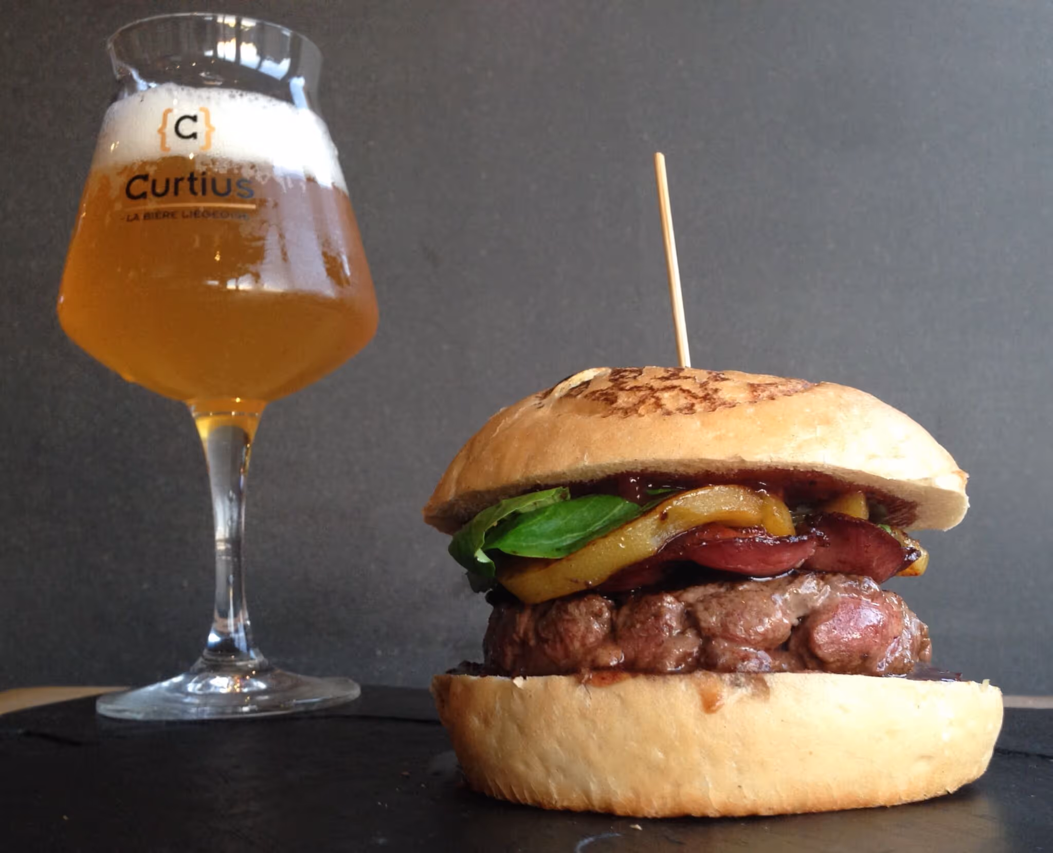 « Double Duck » Burger