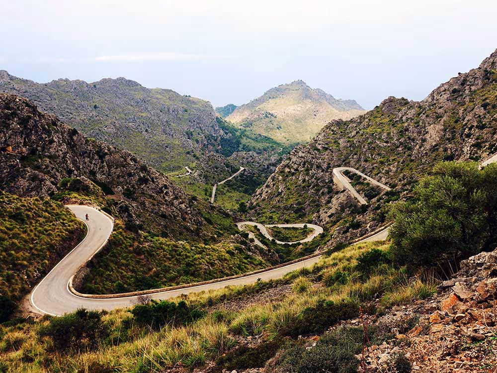 How to Train for Climbing, Even If You Don’t Live Near Mountains