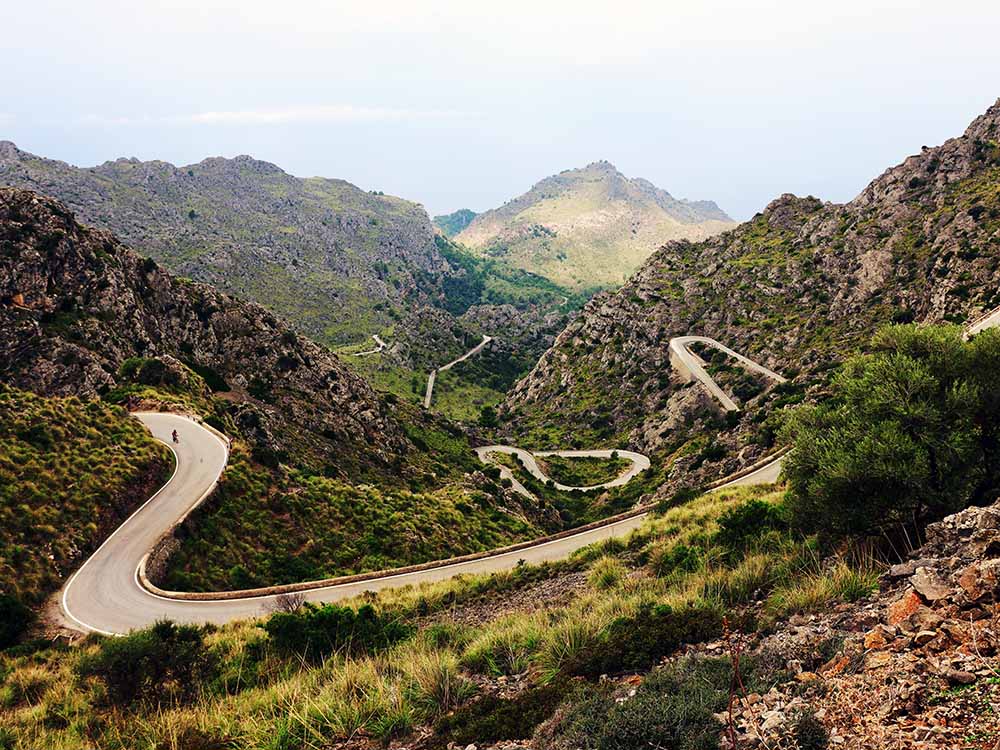 How to Train for Climbing, Even If You Don't Live Near Mountains